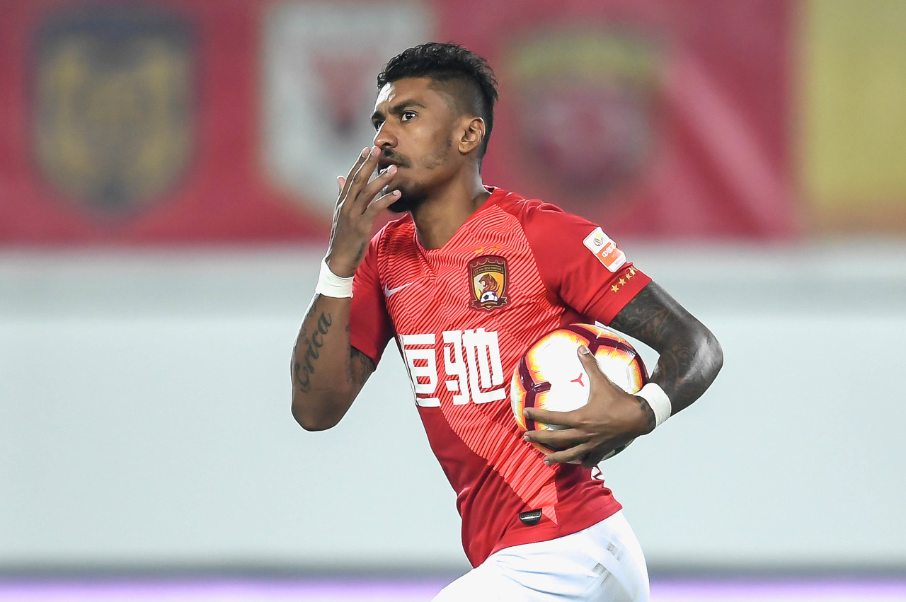 雷速直播-荷甲赛程吃紧，科林蒂安官宣日再遭质疑，压力陡增，球队文化被再次提及的简单介绍